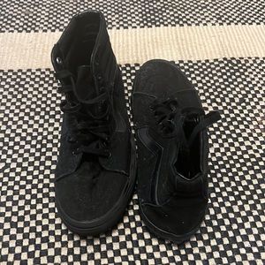 Vans black high top in good condition